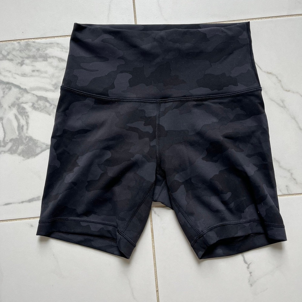 Lululemon wunder under 6' biker short black camo sz 6